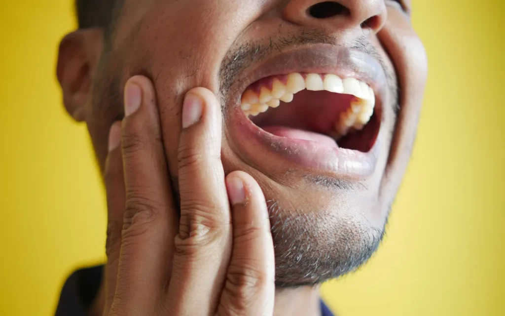 Kiedy ból po zatruciu zęba jest niepokojący?