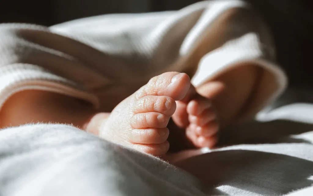 Katar u niemowlęcia - kiedy do pediatry?